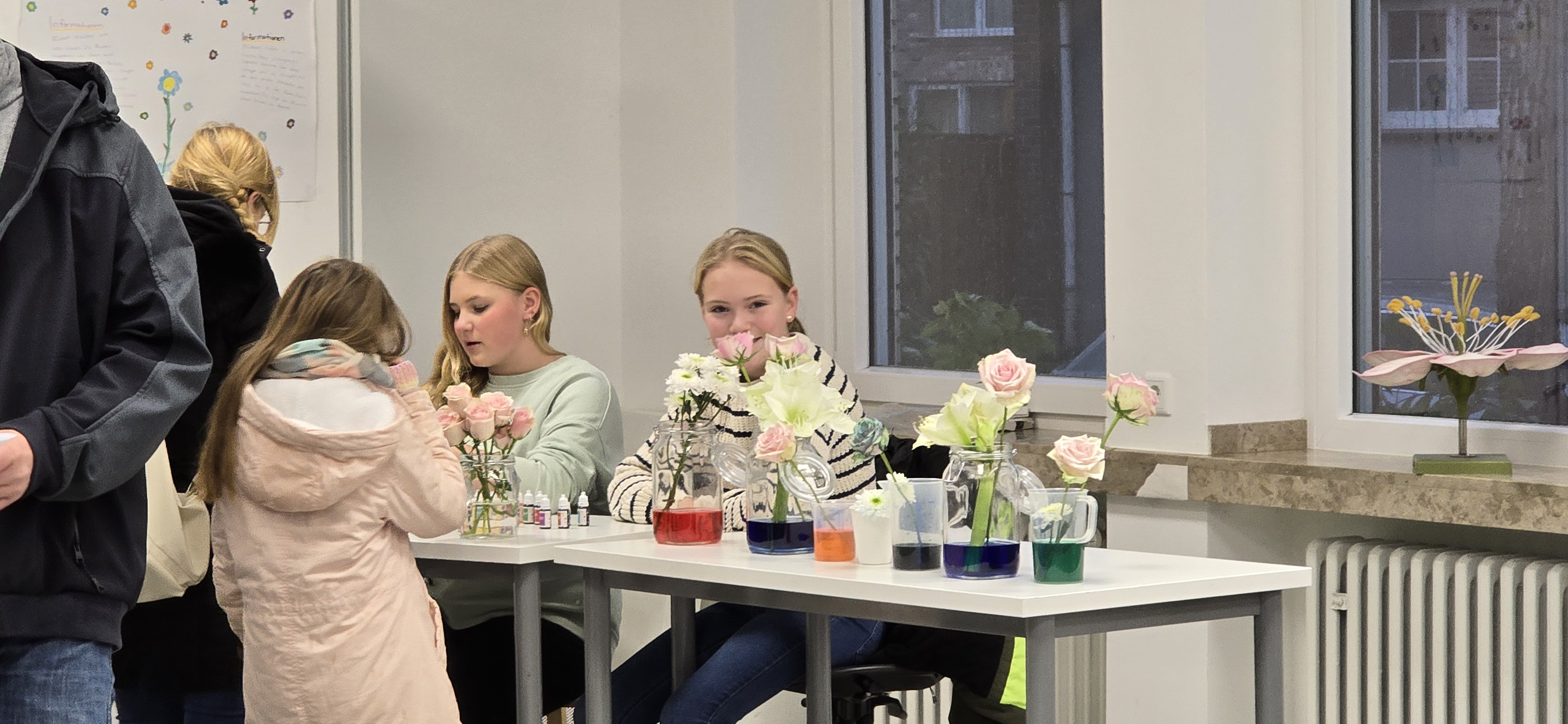 Blumen färben